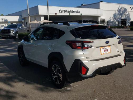 Crystal White Pearl 2024 Subaru Crosstrek Premium