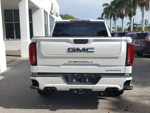 2023 GMC Sierra 1500 Denali Ultimate