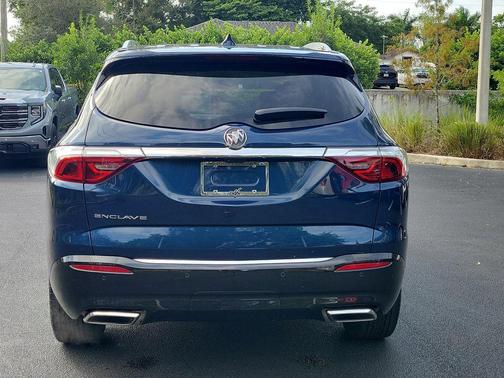 2023 Buick Enclave Premium FWD