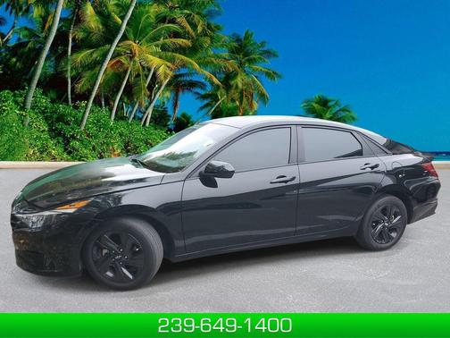 Onyx Black 2023 Hyundai ELANTRA SEL Sedan