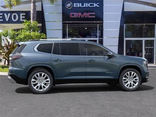 2025 GMC Acadia Denali