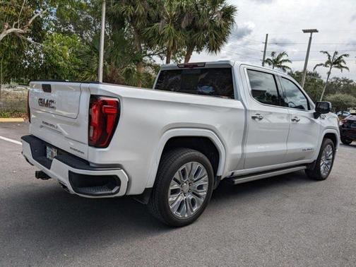 White Frost Tricoat 2022 GMC Sierra 1500 Denali