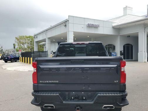 Dark Ash Metallic 2024 Chevrolet Silverado 1500 LT Trail Boss