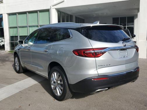 2020 Buick Enclave FWD Essence