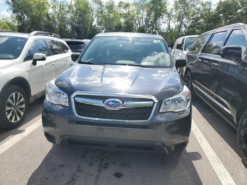 Dark Gray Metallic 2016 Subaru Forester 2.5i