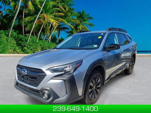 Ice Silver Metallic 2023 Subaru Outback Onyx Edition