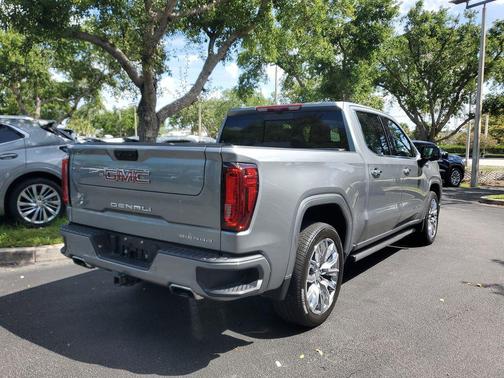 Sterling Metallic 2024 GMC Sierra 1500 Denali