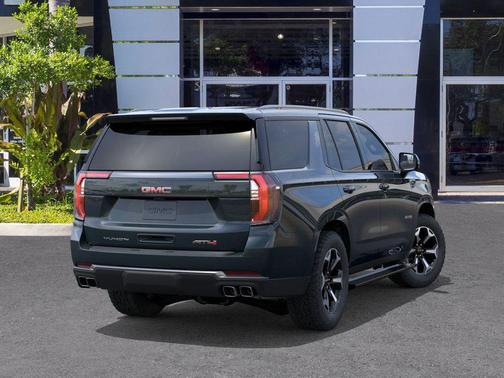 2026 GMC Yukon 4WD AT4