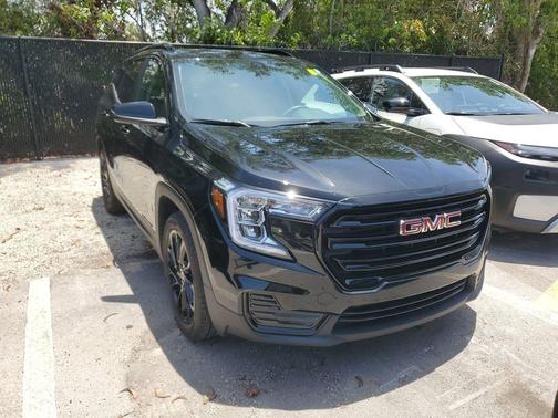 Ebony Twilight Metallic 2023 GMC Terrain SLE