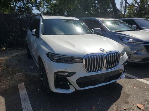 2019 BMW X7 xDrive50i