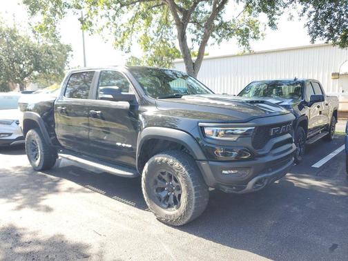 Diamond Black Crystal Pearlcoat 2021 RAM 1500 TRX