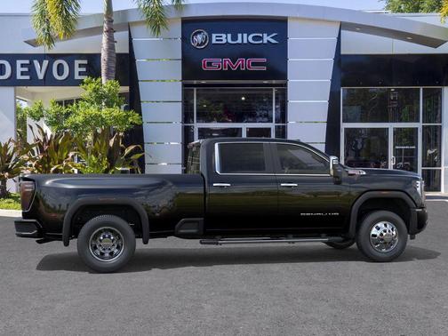 Onyx Black 2026 GMC Sierra 3500 Denali
