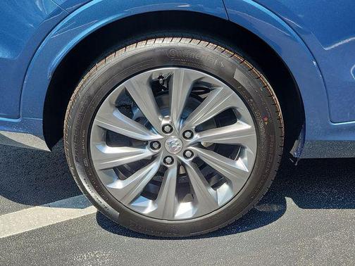 Ocean Blue Metallic 2026 Buick Envista Avenir FWD