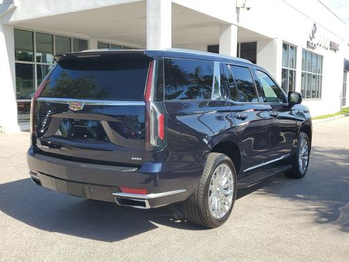 Dark Moon Blue Metallic 2022 Cadillac Escalade Premium Luxury