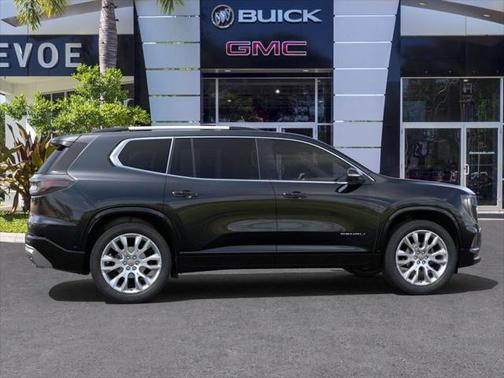 2025 GMC Acadia Denali