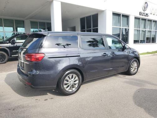 Pantera Metal 2020 Kia Sedona LX