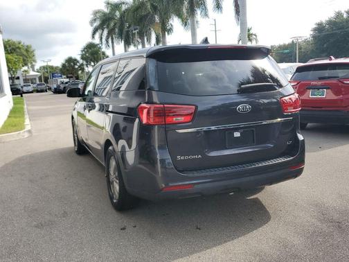 Pantera Metal 2020 Kia Sedona LX
