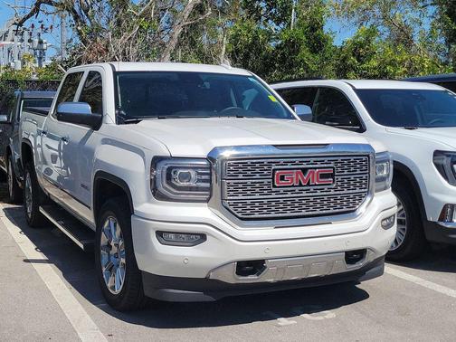 White Frost Tricoat 2018 GMC Sierra 1500 Denali