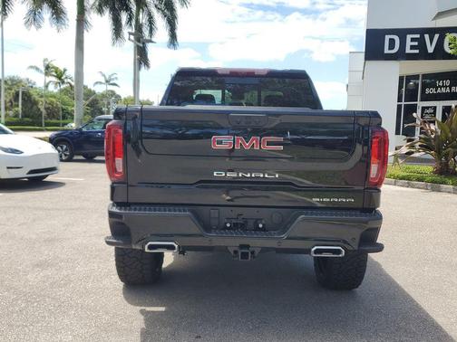 Onyx Black 2026 GMC Sierra 1500 Denali