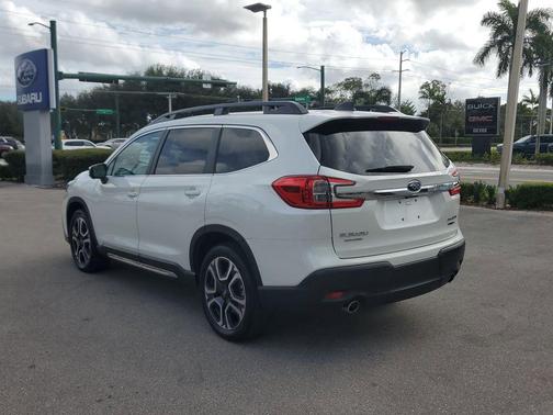 2023 Subaru Ascent Limited 7-Passenger