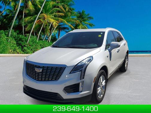 Crystal White Tricoat 2023 Cadillac XT5 Luxury SUV