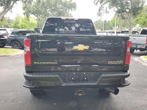 Black 2024 Chevrolet Silverado 2500 High Country