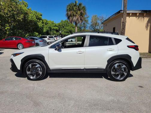 Crystal White Pearl 2025 Subaru Crosstrek Limited