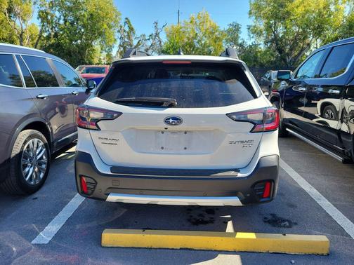 2021 Subaru Outback Limited XT