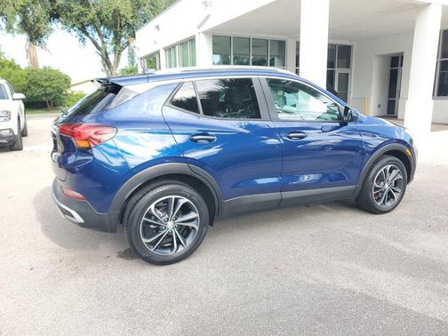 Sapphire Metallic 2023 Buick Encore GX Select