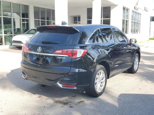 Crystal Black Pearl 2017 Acura RDX Base