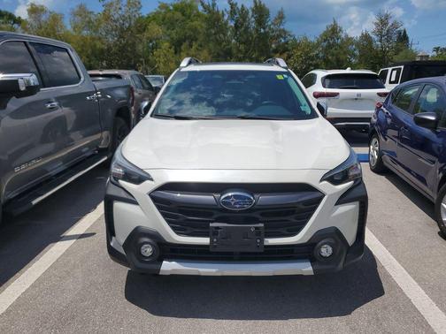 Crystal White Pearl 2024 Subaru Outback Touring