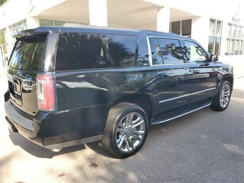 2020 GMC Yukon XL SLT