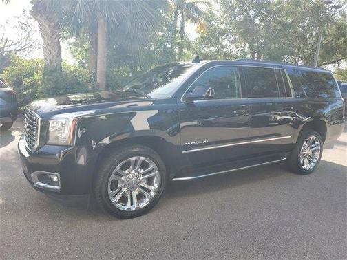 2020 GMC Yukon XL SLT