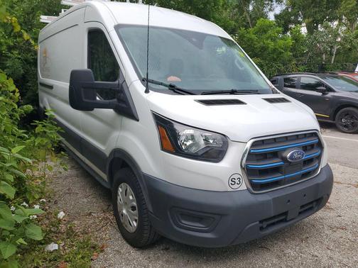 2022 Ford Transit-350 Base