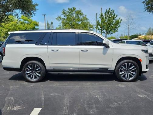 2021 Cadillac Escalade ESV Sport