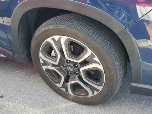 2023 Subaru Ascent Touring 7-Passenger