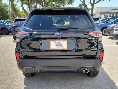 Crystal Black Silica 2026 Subaru Forester Limited