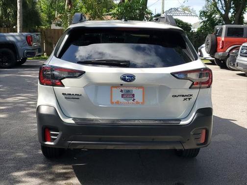 2022 Subaru Outback Onyx Edition XT