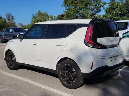 2023 Kia Soul EX
