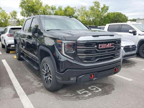 2022 GMC Sierra 1500 AT4