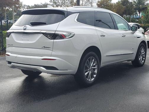 2024 Buick Enclave Avenir FWD