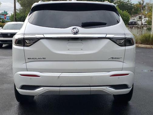 2024 Buick Enclave Avenir FWD