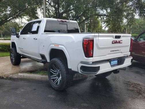 2023 GMC Sierra 2500 Denali