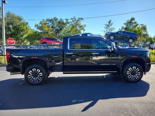 2025 GMC Sierra 2500 Denali Ultimate