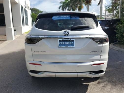 2022 Buick Enclave FWD Avenir