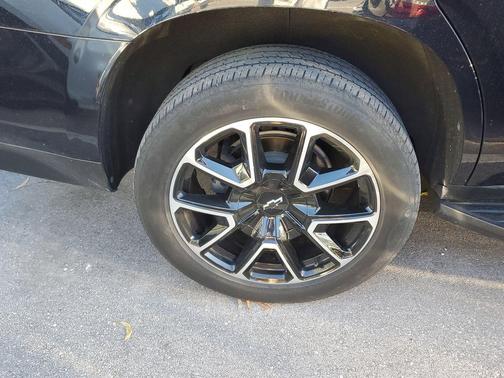 2021 Chevrolet Tahoe 2WD RST