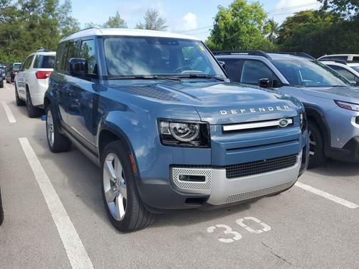 Tasman Blue Metallic 2022 Land Rover Defender 110 SE