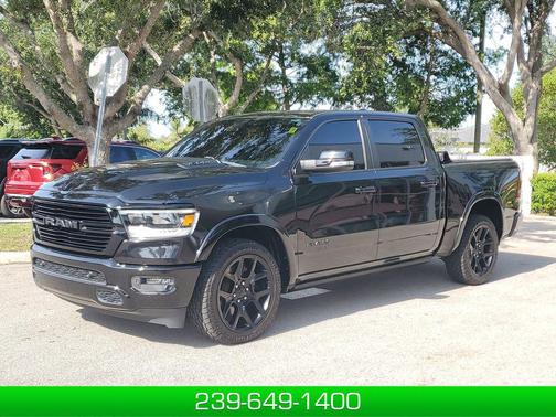 Diamond Black Crystal Pearlcoat 2020 RAM 1500 Laramie