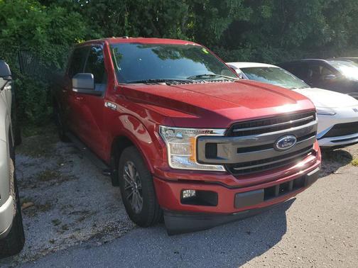 Ruby Red Metallic Tinted Clearcoat 2018 Ford F-150 XLT
