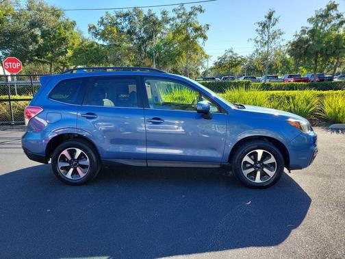 2017 Subaru Forester 2.5i Limited